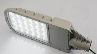高效照明新选择 大功率LED强制散热路灯的优势与应用前景